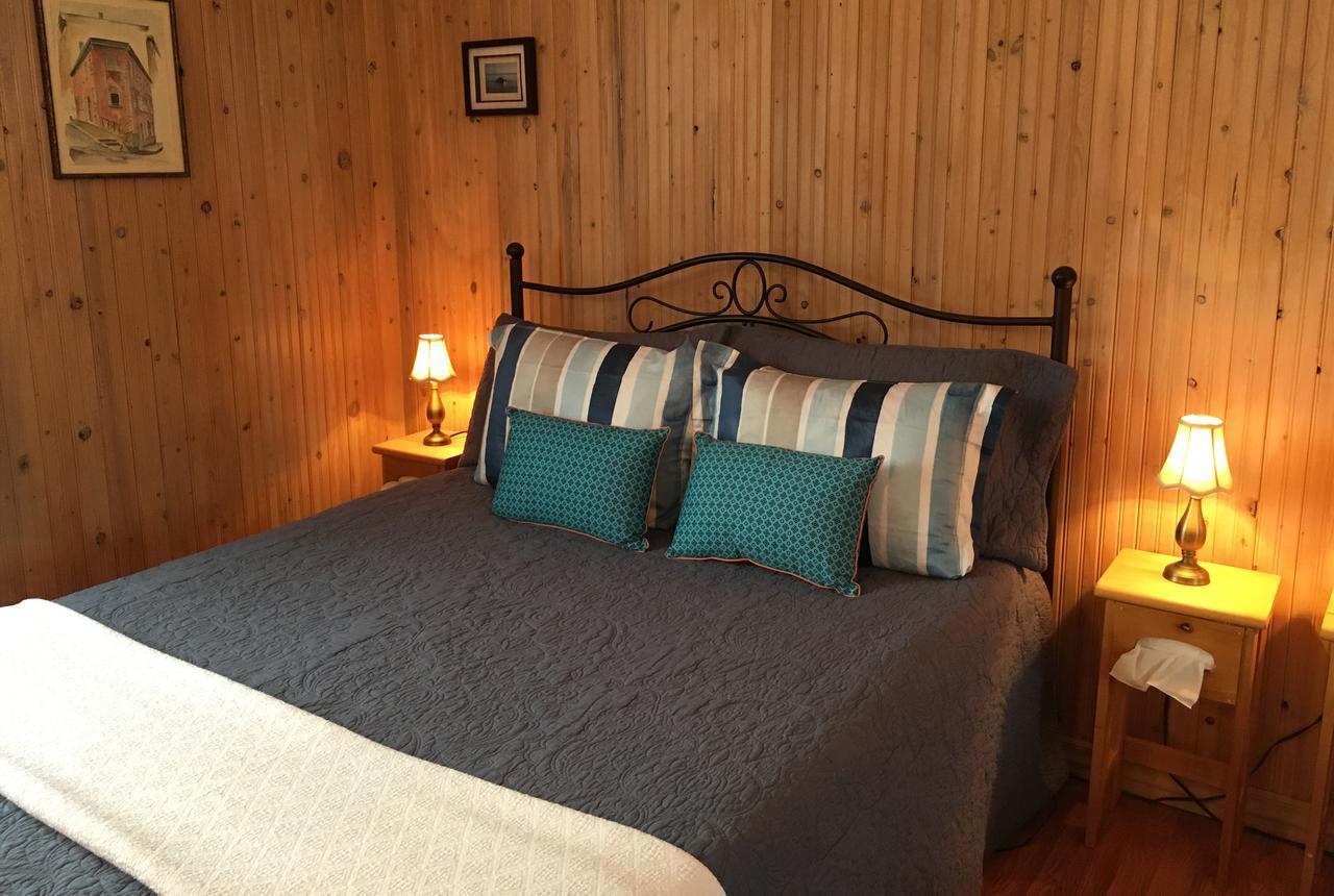 La Chouette Viree Bed and Breakfast Grandes-Bergeronnes Exteriör bild